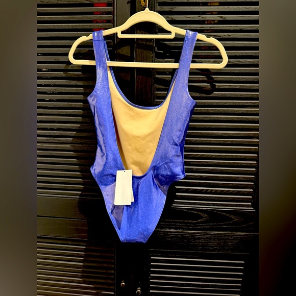 BRAND NEW Heroin Sport Marvel One Piece Swimsuit - Picture 6 of 6